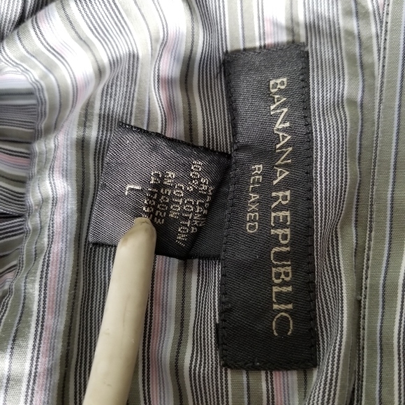 Banana Republic Mens Button Down Stripe Shirt - Picture 7 of 7